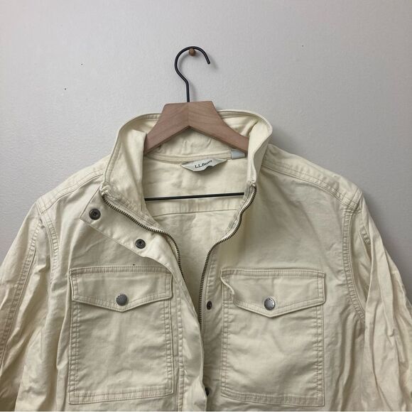LL Beans Lightweight Cream Casual Full Zip Jacket - Picture 2 of 6